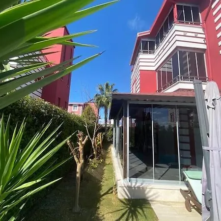 Villa Muestakil, Oezel Havuzlu, Jakuzi Ve Saunali