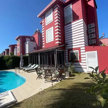 Villa Muestakil, Oezel Havuzlu, Jakuzi Ve Saunali *